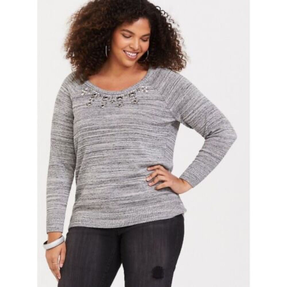 Torrid Sweater Size 2X Gray Heathered Knit Embellished Pullover‎ Jeweled